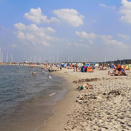 Zentrale Und Strandnahe Ferienwohnung In Kuehlungsborn Ost Exteriér fotografie
