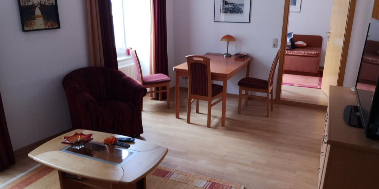 Zentrale Und Strandnahe Ferienwohnung In Kuehlungsborn Ost Exteriér fotografie